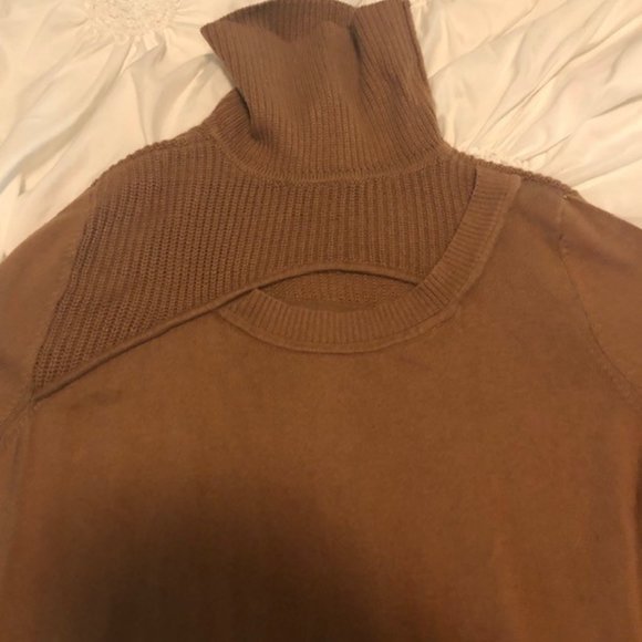 Brown turtleneck sweater from Chico's - Picture 2 of 3
